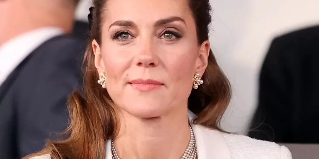 Kate Middleton | Το αγαπημένο της αξεσουάρ μαλλιών που αναβαθμίζει όλα τα hairlooks της καθημερινότητας