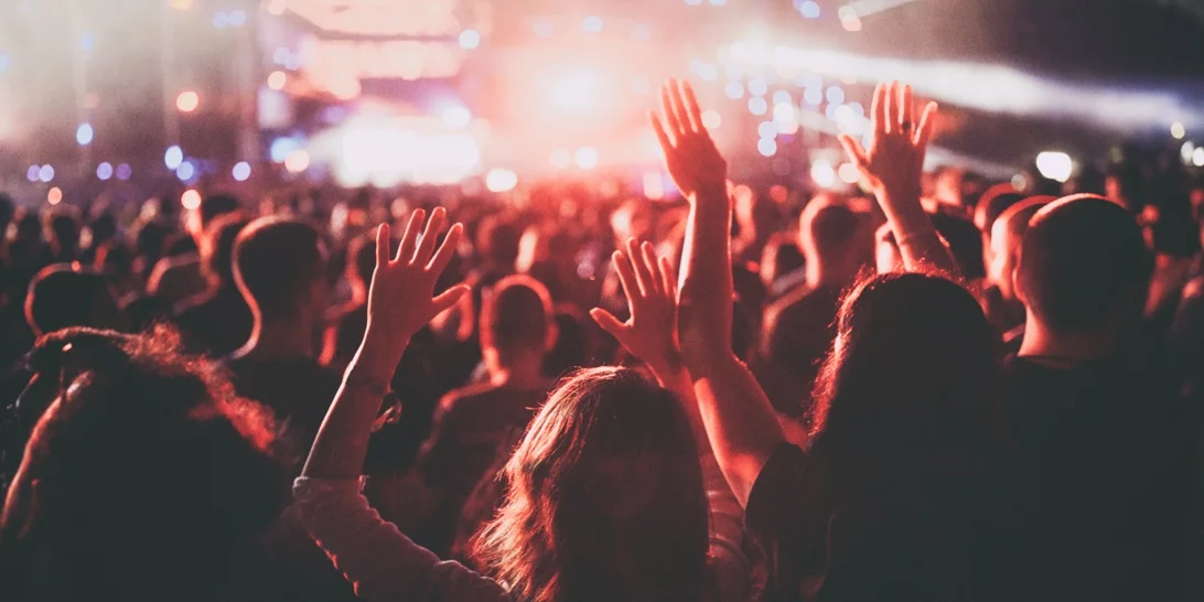 Συναυλίες με αρνητικό self test - Πώς και πότε θα ανοίξουν τα γυμναστήρια