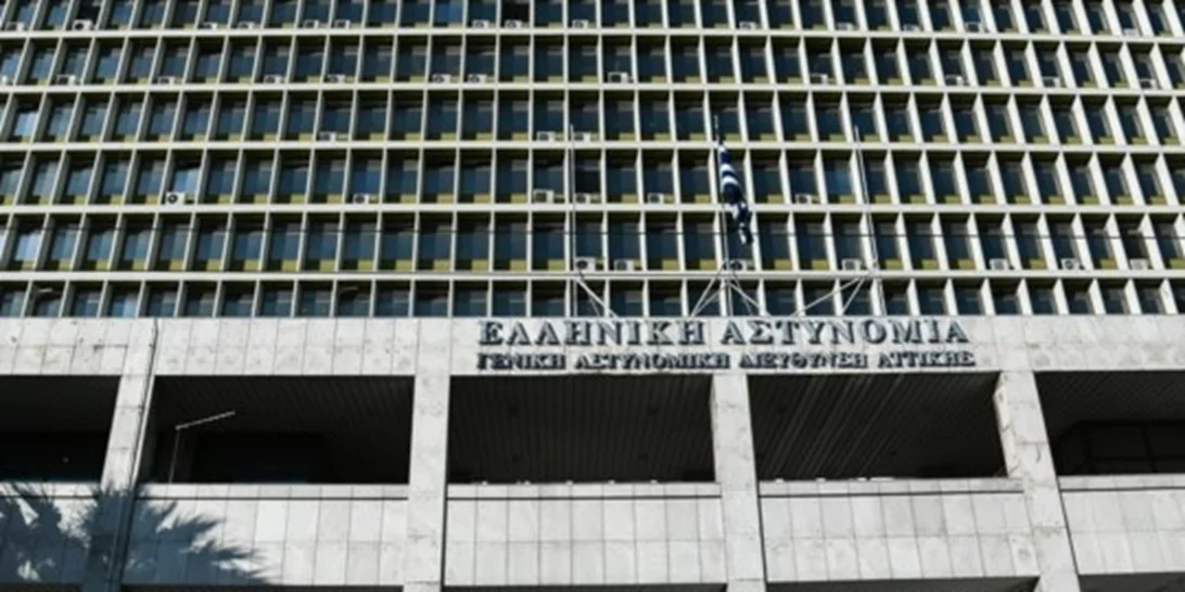 Κολωνός | Παρέλαση υπόπτων στη ΓΑΔΑ - Πάνω από 10 συνομιλητές της 12χρονης - Κοντά στη σύλληψη του μαστροπού "Μιχάλη"