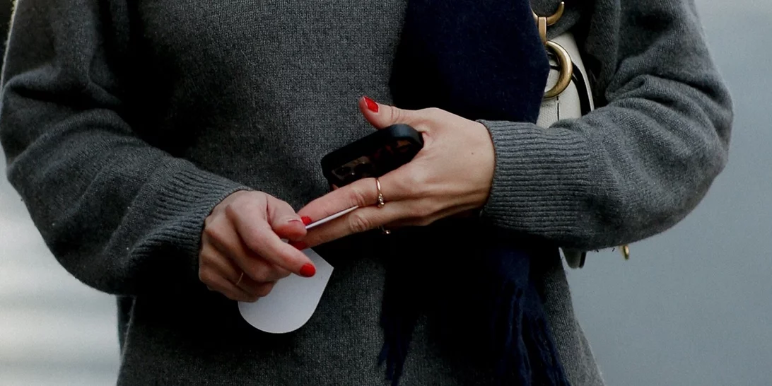 5 (πολύ) οικονομικές κρέμες χεριών που θα σε "σώσουν" τώρα το χειμώνα