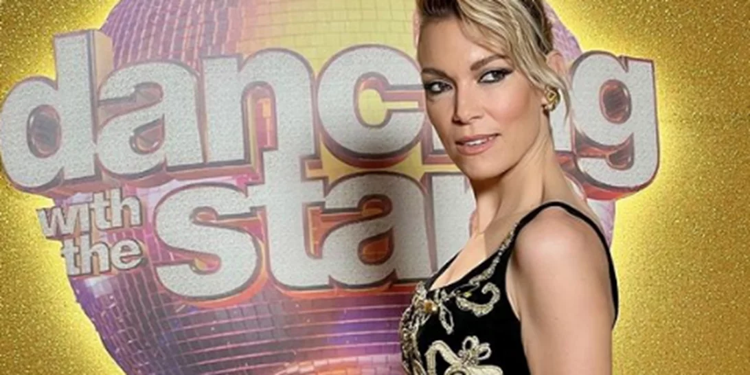 Λατρέψαμε το σούπερ σέξι φόρεμα της Βίκυς Καγιά στο 12ο live του Dancing With The Stars