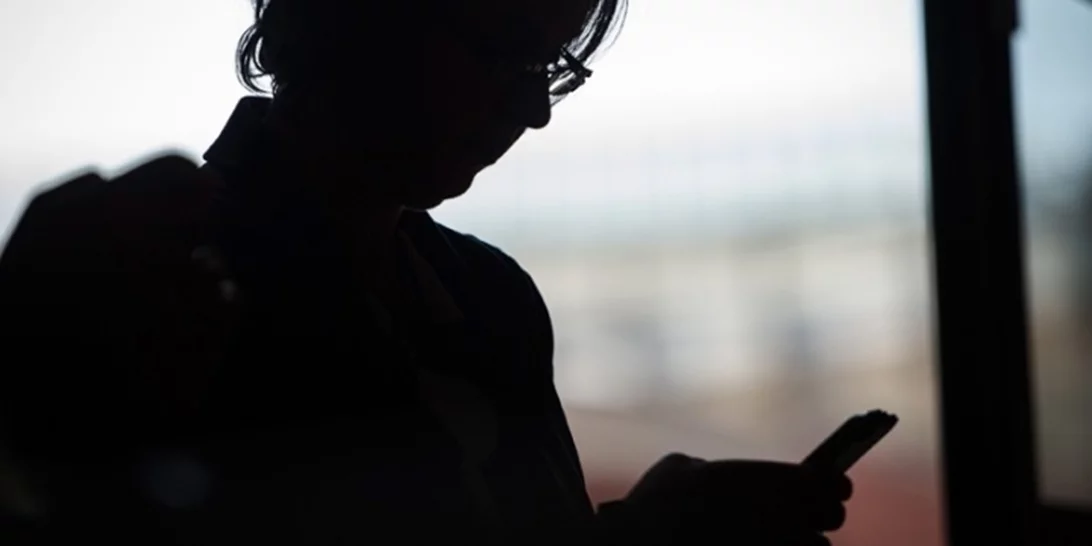 Απάτες υψηλής τεχνολογίας | Πώς οι εγκληματίες ξεγελούν ανυποψίαστους πολίτες