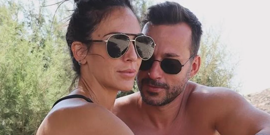 Η Ανθή Βούλγαρη με μαγιό στην Κύθνο | Οι σπάνιες φωτογραφίες με τον σύζυγό της