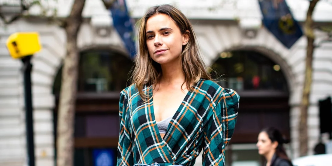 Καλοκαιρινή βροχή | Πέντε styling tips για να δημιουργήσεις το πιο κομψό σύνολο