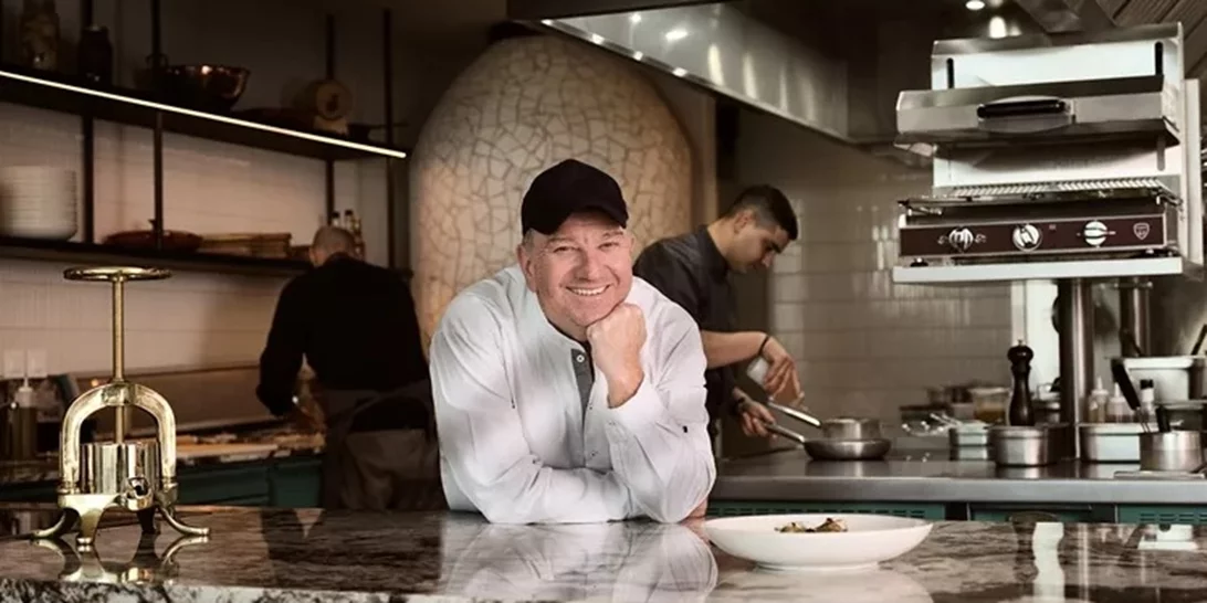 Ήξερες ότι ο Έκτορας Μποτρίνι φτιάχνει καταπληκτικό τζατζίκι;