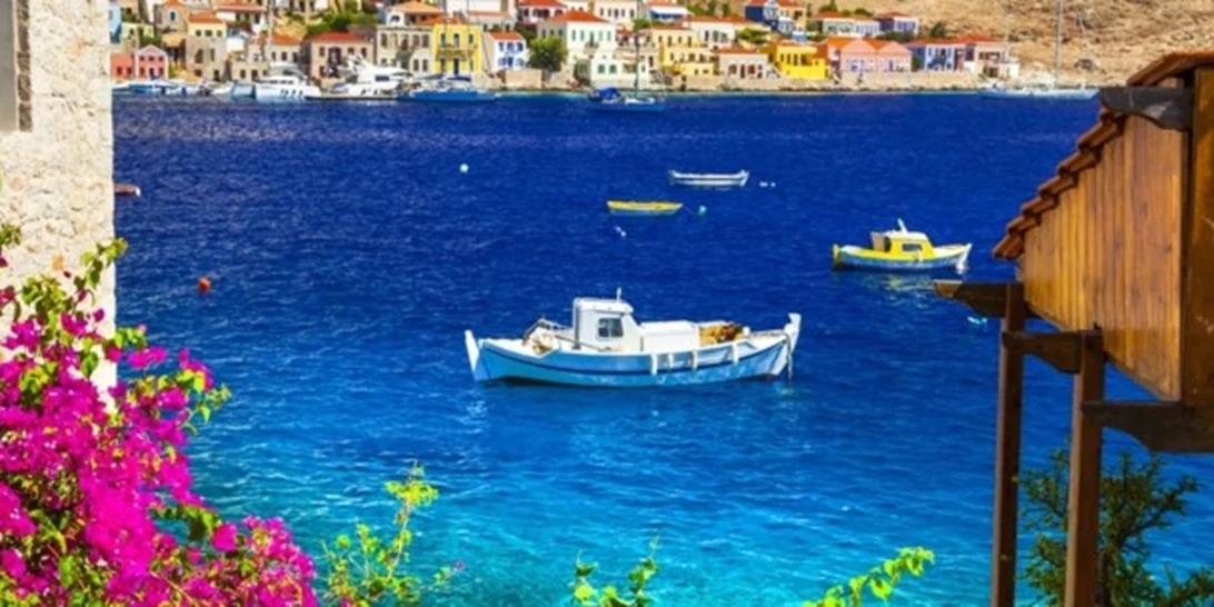 Μικρό καλοκαίρι σήμερα: Στους 26 βαθμούς ο υδράργυρος - Με τι καιρό θα σουβλίσουμε την Κυριακή του Πάσχα