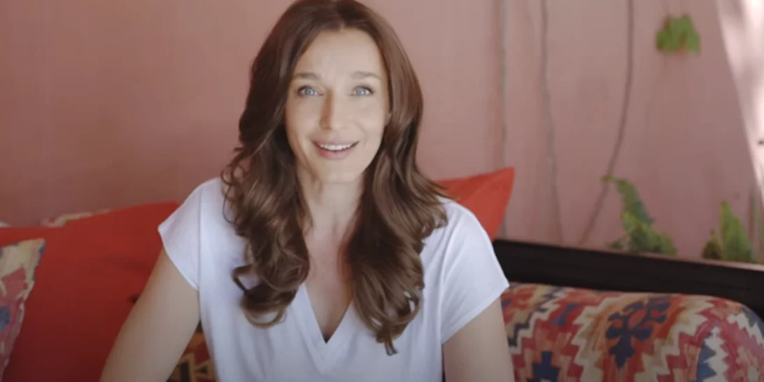 Η Κάτια Ζυγούλη δημιουργεί 5 κομψά σύνολα σε 5 λεπτά για κάθε καλοκαιρινή περίσταση