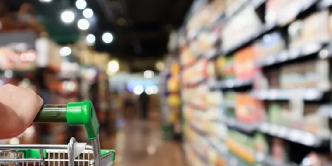 Πρεμιέρα για το "καλάθι του νοικοκυριού" | Τα 51 προϊόντα με ετικέτα, πώς τα βρίσκουμε, όσα πρέπει να γνωρίζουμε