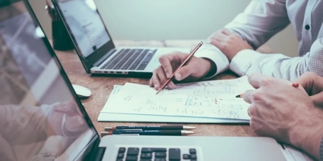 Παρατάθηκε ο μειωμένος ΦΠΑ σε καφέ, ιατρικά προϊόντα κ.ά.