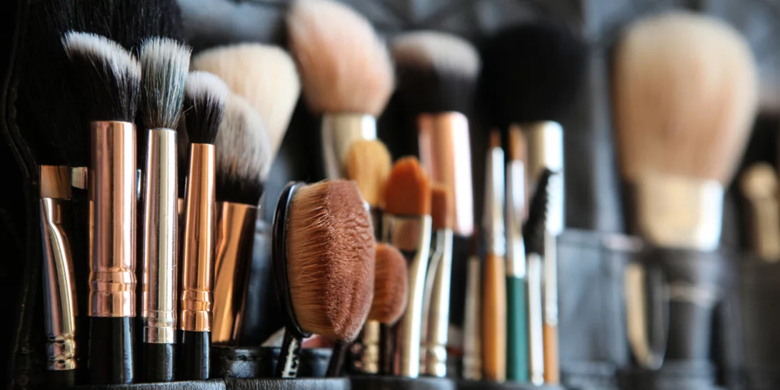 "Πώς να καθαρίσω τα πινέλα μακιγιάζ μου"; | Ο σωστός τρόπος που έχει γίνει viral στο TikTok