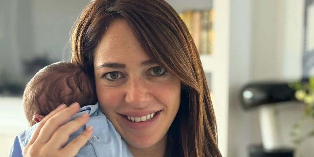 Δόμνα Μιχαηλίδου: "Δεν ήξερα τι θα πει να είσαι μητέρα. Ήξερα μόνο τι θα πει να έχεις μία"