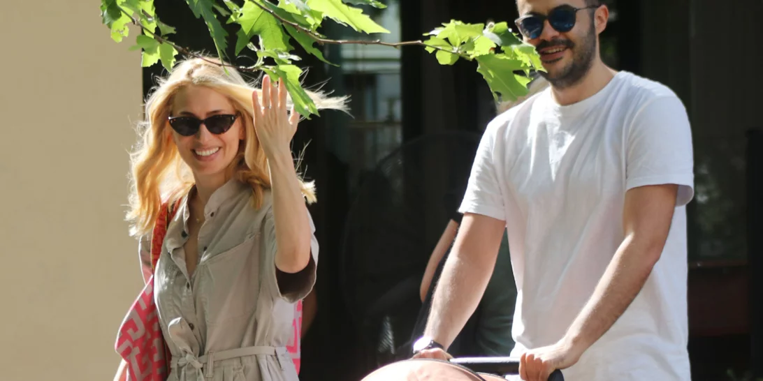 Η Μαρία Ηλιάκη στην Ελένη Μενεγάκη: Οι προσωπικές αποκαλύψεις, η ζωή με το μωρό & η επιστροφή στην Ελλάδα και την τηλεόραση