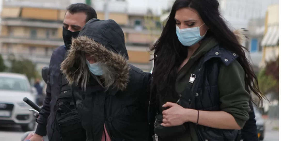 Ρούλα Πισπιρίγκου μέσα από τη φυλακή | "Κοινώνησα και εξομολογήθηκα - Μου έφεραν φωτογραφίες των παιδιών"