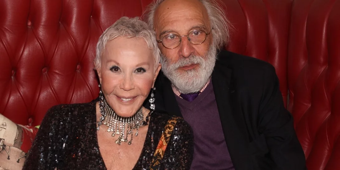 Αλέξανδρος Λυκουρέζος | Το δώρο της Ζωής Λάσκαρη που φοράει συνεχώς & η αυτοκριτική για τα παιδιά του