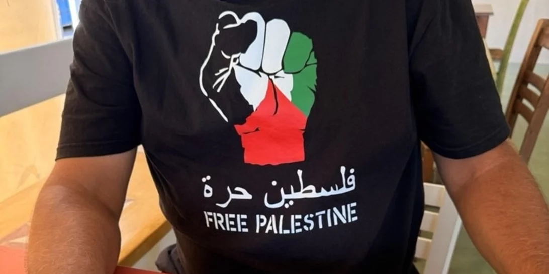 Η ταβέρνα "Αξιώτισσα" στη Νάξο απαντά στους υπουργούς για το επεισόδιο με τους Ισραηλινούς | "Εκείνοι το ξεκίνησαν"