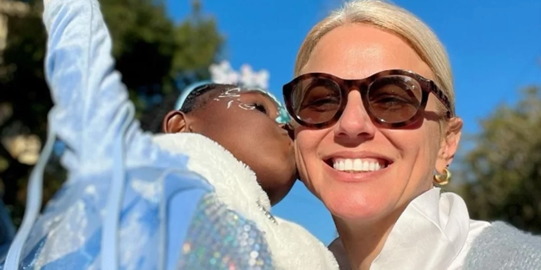 Η Χριστίνα Κοντοβά μας δείχνει το αγαπημένο παραμύθι της κόρης της, Ada