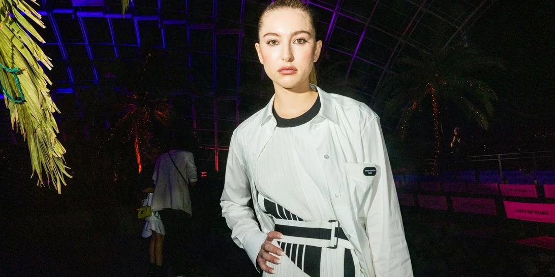 Μυστικός γάμος για την Eve Jobs στη βρετανική εξοχή | Οι διάσημοι καλεσμένοι και το απρόοπτο τη στιγμή του μυστηρίου