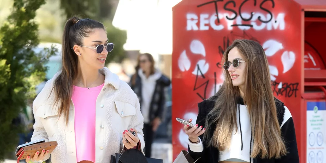 Άννα και Τέα Πρέλεβιτς | Τι φόρεσαν οι αδελφές για να κάνουν τα ψώνια τους