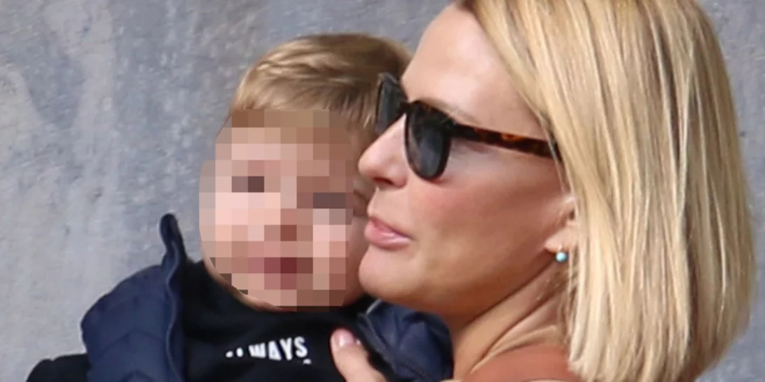 Παναγιώτης Κικίλιας | Ο κατάξανθος γιος της Τζένης Μπαλατσινού είναι καλλιτεχνική φύση