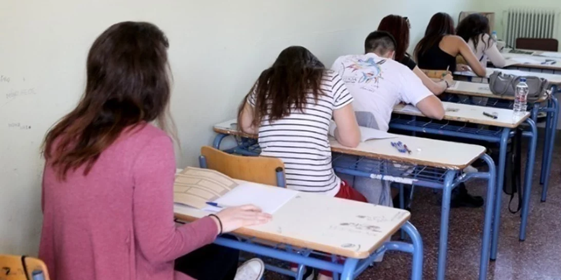 Πάτρα | Απόφοιτοι λυκείων που συγκέντρωσαν περισσότερα από 19.000 μόρια ο καθένας, μιλούν στο ΑΠΕ - ΜΠΕ για την επιτυχία τους στις πανελλαδικές