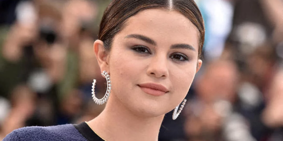 Selena Gomez | Όλες οι φορές που είχε τα καλύτερα και πιο trendy μανικιούρ