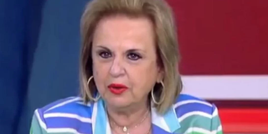 Δύσκολες ώρες για τη Ματίνα Παγώνη | Έπεσε και έσπασε το χέρι της