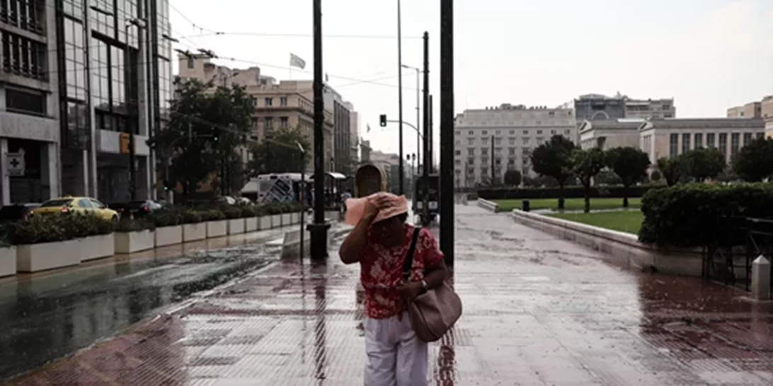 Κακοκαιρία Genesis | Καταιγίδες, χαλάζι και επικίνδυνα φαινόμενα - Πού θα "χτυπήσει" τις επόμενες ώρες