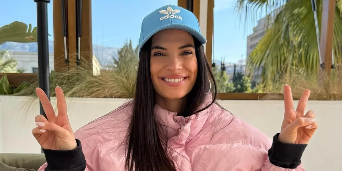 Χριστίνα Μπόμπα | Αυτό είναι το πολύ οικονομικό προϊόν ντεμακιγιάζ που χρησιμοποιεί