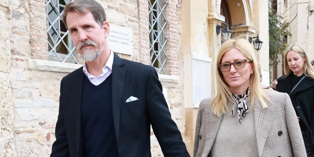 Παύλος Ντε Γκρες | Φόρεσε γραβάτα με την ελληνική σημαία στο Ηρώδειο