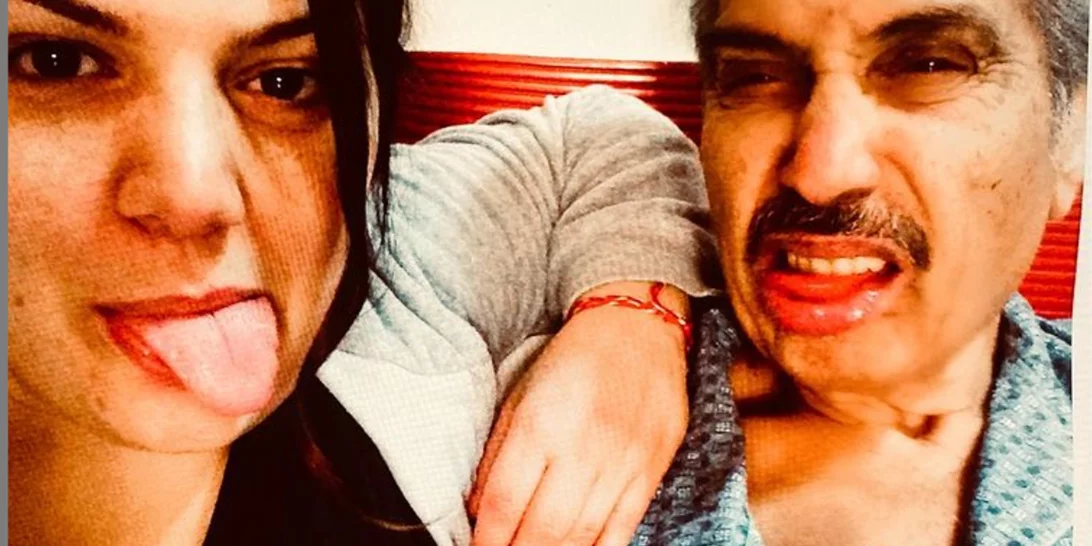 Δανάη Μπάρκα | Η φωτογραφία με τον παππού της που έχει "φύγει" από τη ζωή και το συγκινητικό μήνυμα