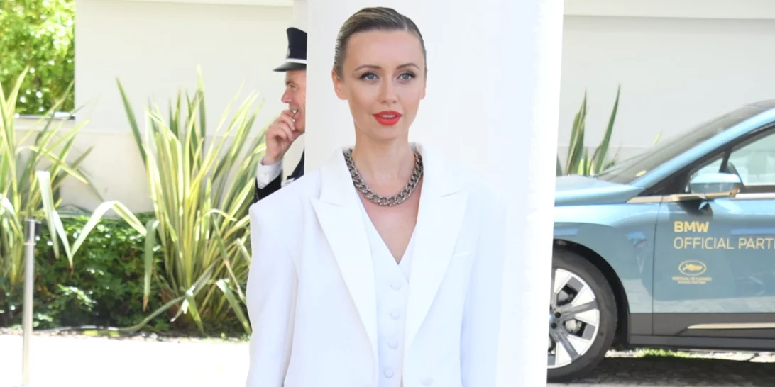 Απόφοιτη με στιλ | Πώς θα δημιουργήσεις ένα κομψό σύνολο για την ορκωμοσία σου