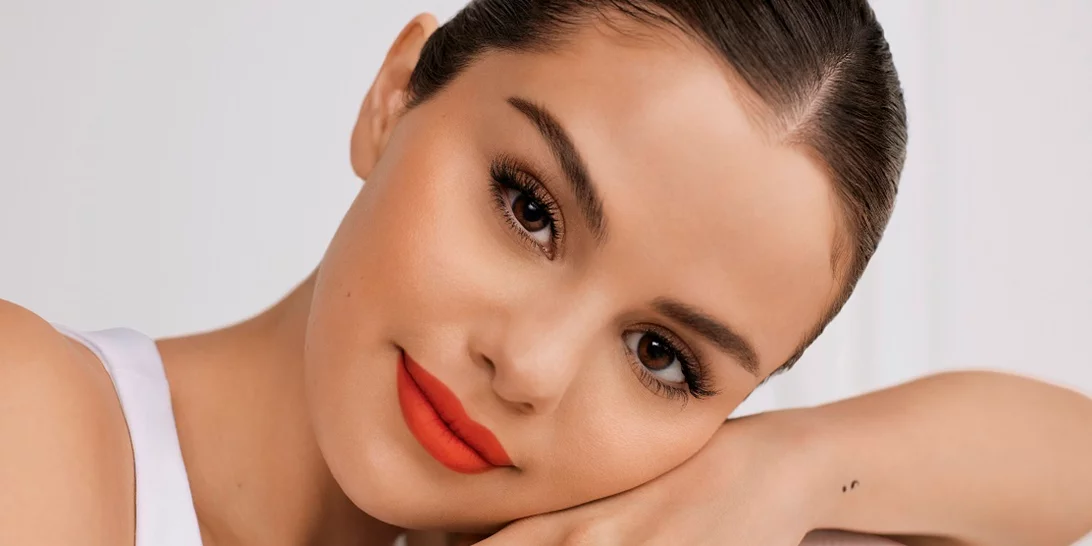 Rare Beauty | Το brand καλλυντικών της Selena Gomez έρχεται επιτέλους στην Ελλάδα