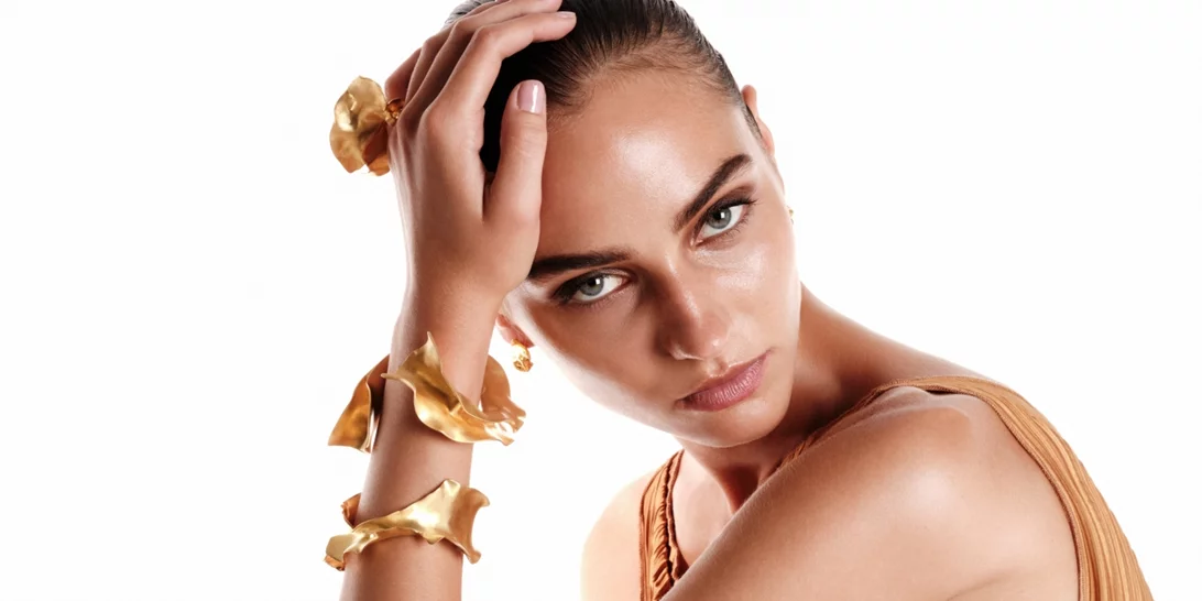 Theodora D. | Η Ελληνίδα σχεδιάστρια κοσμημάτων κέρδισε τον τίτλο "Designer of the Year" στην έκθεση Inhorgenta