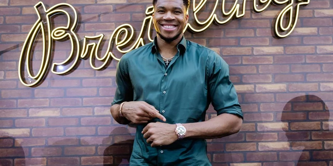 Δύο 'ωραίες' ώρες με τον Γιάννη Αντετοκούνμπο