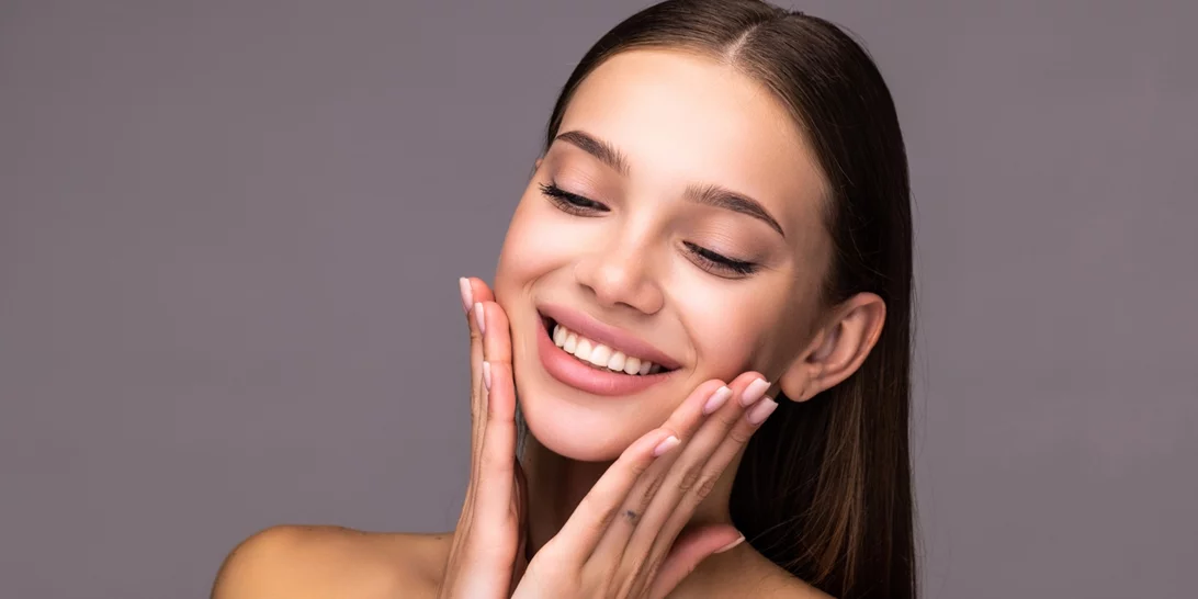 Neurocosmetics | Γιατί το άγχος "γράφει" στο δέρμα σου και πώς να το "σβήσεις"