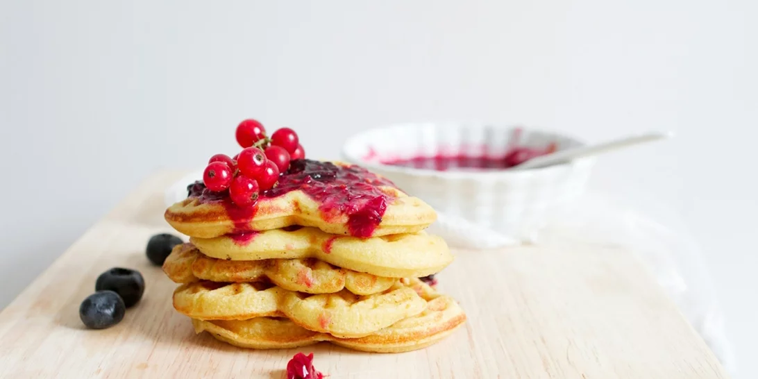 Η τέλεια συνταγή για vegan σπιτικό brunch | Τα νηστίσιμα pancakes που δεν ήξερες ότι χρειάζεσαι