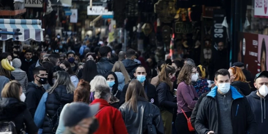 Ανησυχία για δίδυμη πανδημία γρίπης και κορονοϊού | Οι κίνδυνοι και ποιοι πρέπει να εμβολιαστούν άμεσα