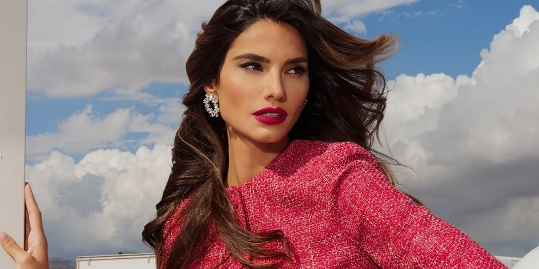 Ηλιάνα Παπαγεωργίου | Ο οικονομικός αφρός που χρησιμοποιεί για να διατηρεί τον όγκο στα μαλλιά της