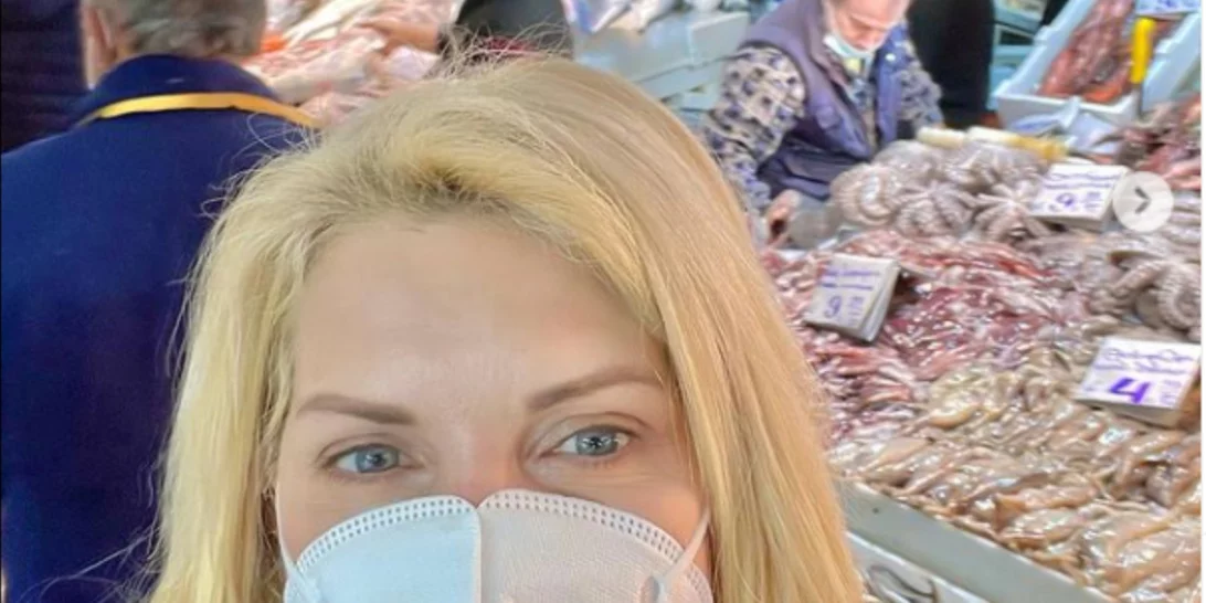 Ελένη Μενεγάκη | Έτοιμη για την Καθαρά Δευτέρα - Έκανε τα απαραίτητα ψώνια