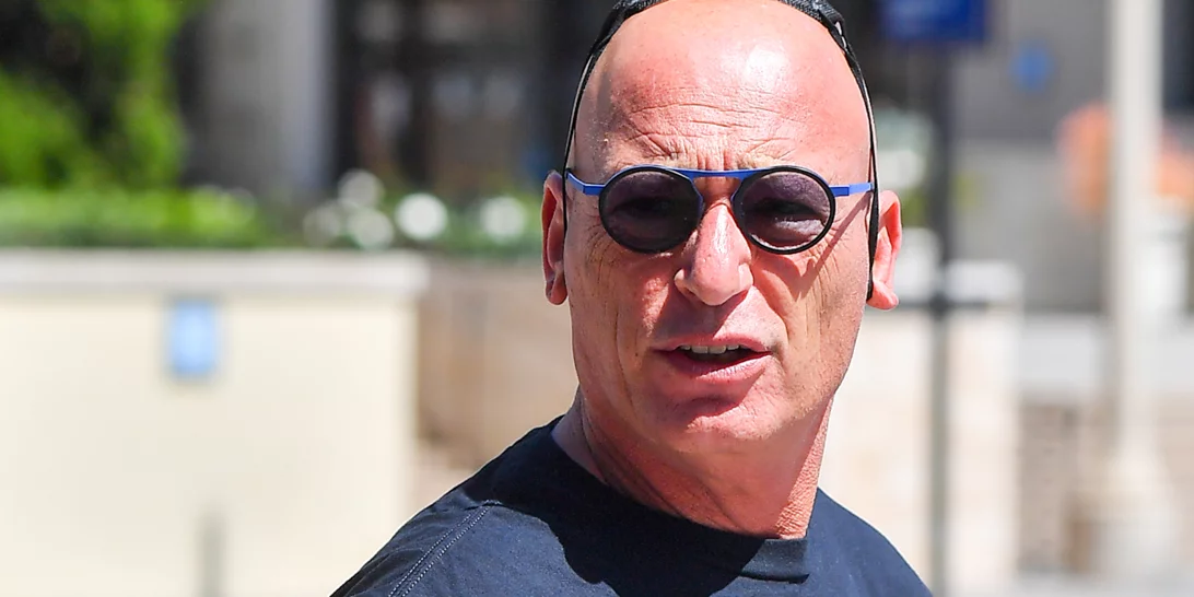 O Howie Mandel μιλάει για την Ιδεοψυχαναγκαστική Διαταραχή