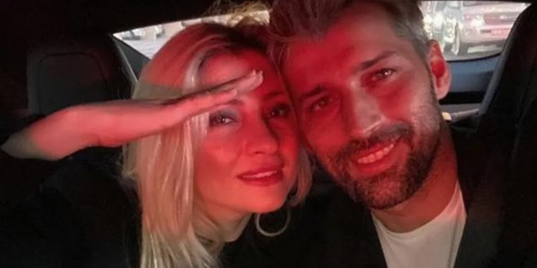 Η σύντροφος του Αλέξη Παππά έσβησε την κοινή τους φωτογραφία στο Instagram