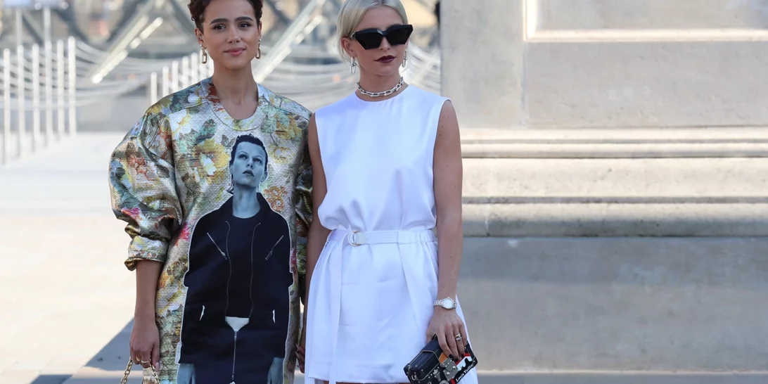 Τα εύκολα και κομψά μεταβατικά σύνολα της εποχής που θέλουμε να αντιγράψουμε από τις fashionistas