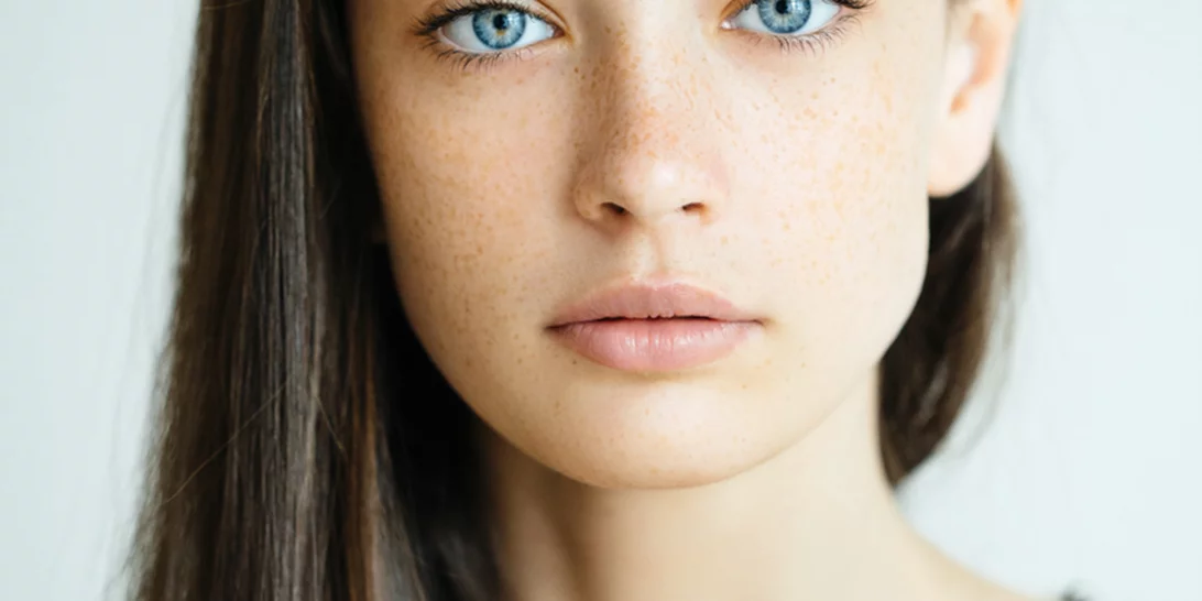 Η πιο cool βαφή μαλλιών της σεζόν δανείζεται το όνομά της από τον αγαπημένο σου καφέ