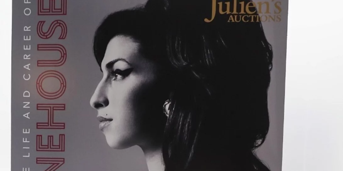 Οι πρώτες εικόνες από την ταινία "Back to Black"