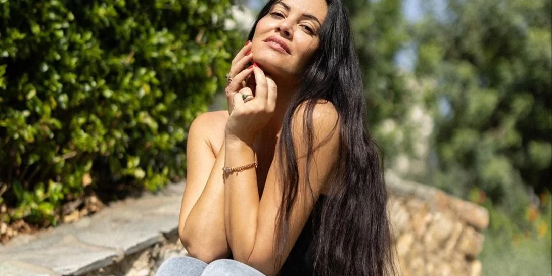 Μαρία Κορινθίου | Ο τολμηρός και stylish τρόπος που φόρεσε την πιο hot τάση της σεζόν