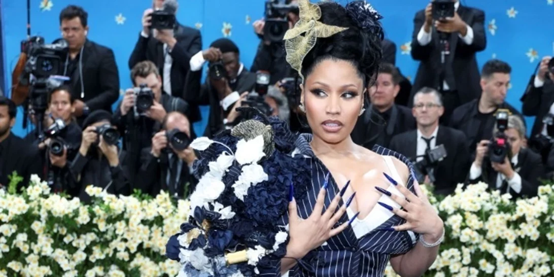 Η Νicki Minaj δηλώνει "η νούμερο ένα θαυμάστρια" του Donald Trump