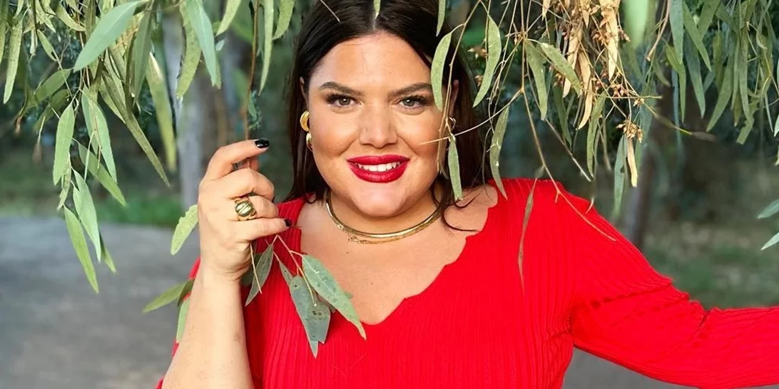 Δανάη Μπάρκα | Το embellished κοστούμι της είναι η τέλεια εναλλακτική για εσένα που δεν θέλεις να επιλέξεις φόρεμα για το ρεβεγιόν