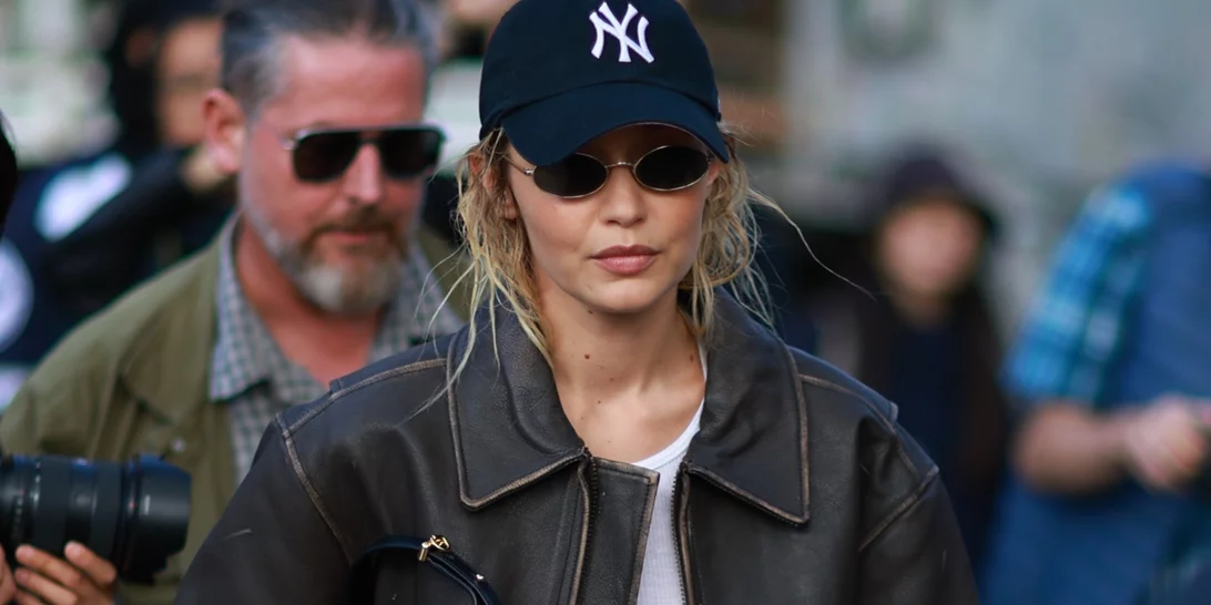 Τα stylish tops για να συνδυάσεις τις φούστες και τις παντελόνες σου