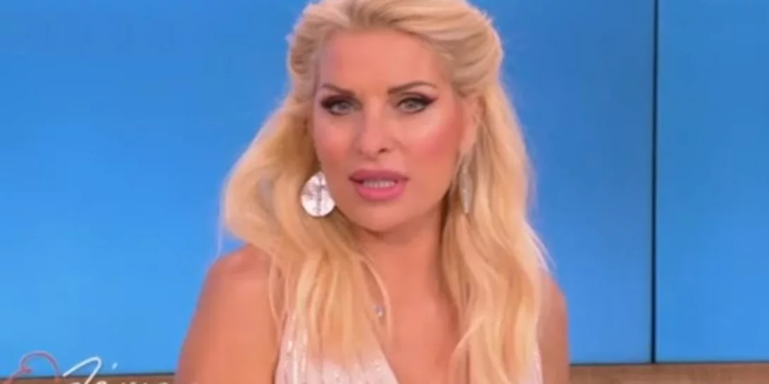 Η Ελένη Μενεγάκη αποθέωσε τον Σάκη Ρουβά | "Δεν υπάρχεις Σάκη μου"