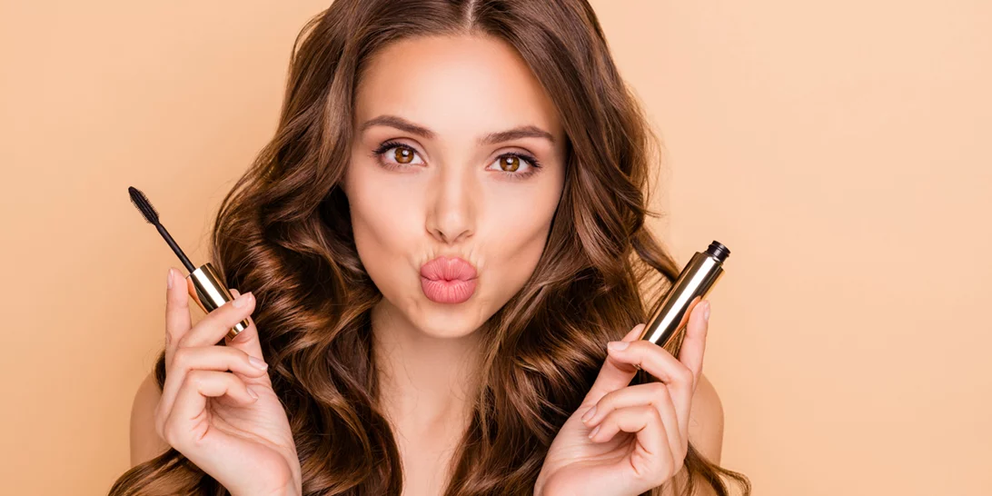 Beauty Editor's Choice | Οι 8 καλύτερες μάσκαρα για βλεφαρίδες σαν ψεύτικες